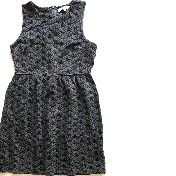 LOFT Dresses & Skirts - 🔮3 For $24Ann Taylor LOFT Petites Scalloped Dress